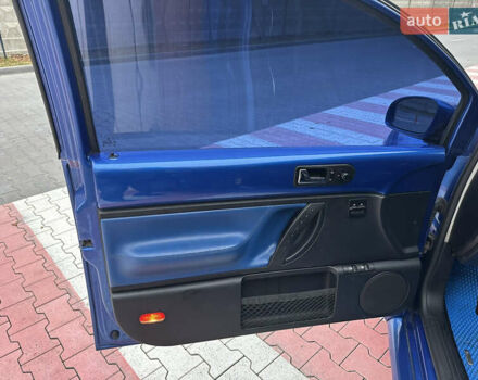 Синий Фольксваген Битл, объемом двигателя 1.8 л и пробегом 211 тыс. км за 4500 $, фото 15 на Automoto.ua