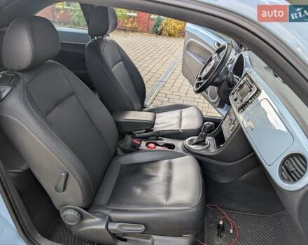 Синий Фольксваген Битл, объемом двигателя 1.8 л и пробегом 131 тыс. км за 13999 $, фото 10 на Automoto.ua