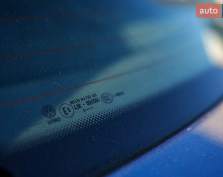 Синий Фольксваген Битл, объемом двигателя 1.8 л и пробегом 160 тыс. км за 12000 $, фото 19 на Automoto.ua