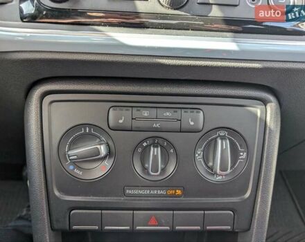 Синий Фольксваген Битл, объемом двигателя 1.8 л и пробегом 131 тыс. км за 13999 $, фото 16 на Automoto.ua