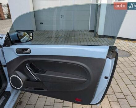 Синий Фольксваген Битл, объемом двигателя 1.8 л и пробегом 131 тыс. км за 13999 $, фото 19 на Automoto.ua