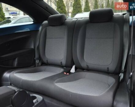 Синий Фольксваген Битл, объемом двигателя 1.4 л и пробегом 70 тыс. км за 13700 $, фото 17 на Automoto.ua