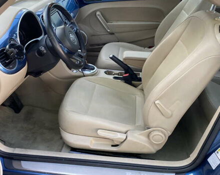 Синий Фольксваген Битл, объемом двигателя 1.8 л и пробегом 132 тыс. км за 13350 $, фото 8 на Automoto.ua