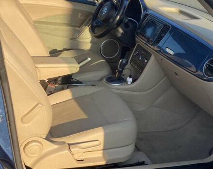 Синий Фольксваген Битл, объемом двигателя 1.8 л и пробегом 132 тыс. км за 13350 $, фото 19 на Automoto.ua