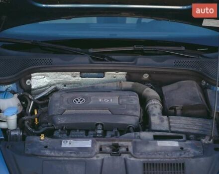 Синій Фольксваген Бітл, об'ємом двигуна 1.8 л та пробігом 46 тис. км за 16000 $, фото 28 на Automoto.ua