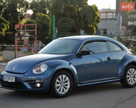Синий Фольксваген Битл, объемом двигателя 2 л и пробегом 62 тыс. км за 14999 $, фото 7 на Automoto.ua