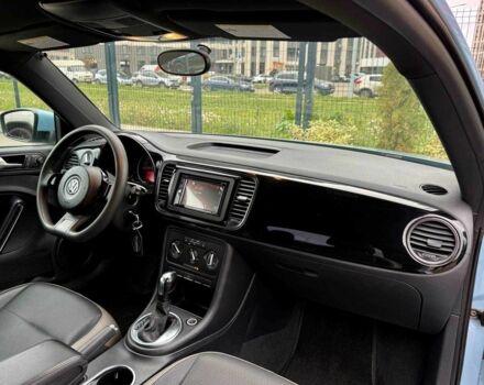 Синій Фольксваген Бітл, об'ємом двигуна 1.8 л та пробігом 170 тис. км за 11900 $, фото 17 на Automoto.ua