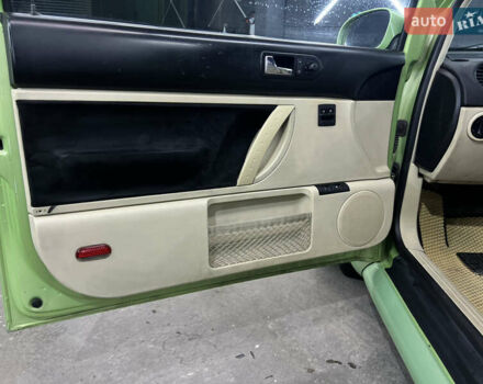 Зелений Фольксваген Бітл, об'ємом двигуна 2 л та пробігом 180 тис. км за 3990 $, фото 32 на Automoto.ua