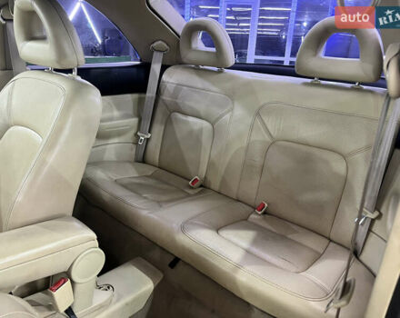 Зелений Фольксваген Бітл, об'ємом двигуна 2 л та пробігом 180 тис. км за 3990 $, фото 22 на Automoto.ua