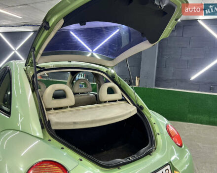 Зелений Фольксваген Бітл, об'ємом двигуна 2 л та пробігом 180 тис. км за 3990 $, фото 28 на Automoto.ua