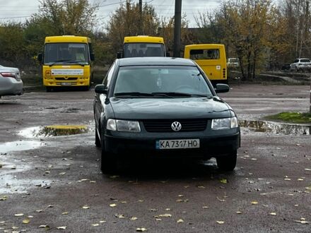 Фольксваген Битл 1999 в Буче на Automoto.ua Зеленый Фольксваген Битл, объемом двигателя 1.6 л и пробегом 242 тыс. км за 2700 $, фото 1 на Automoto.ua