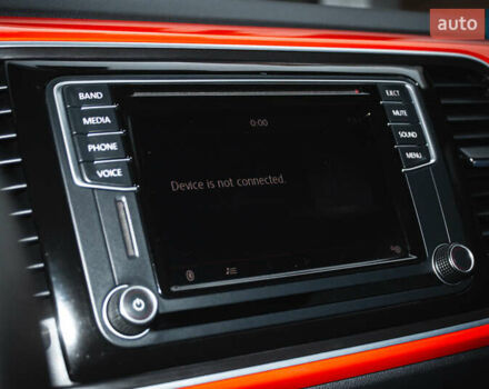 Оранжевый Фольксваген Битл, объемом двигателя 1.8 л и пробегом 60 тыс. км за 13800 $, фото 17 на Automoto.ua