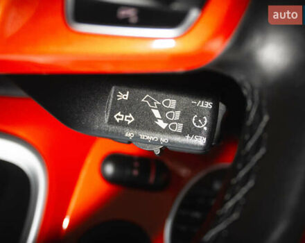 Оранжевый Фольксваген Битл, объемом двигателя 1.8 л и пробегом 60 тыс. км за 13800 $, фото 26 на Automoto.ua