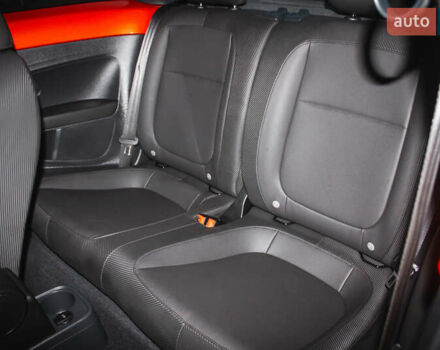 Оранжевый Фольксваген Битл, объемом двигателя 1.8 л и пробегом 60 тыс. км за 13800 $, фото 11 на Automoto.ua