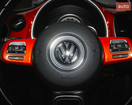 Оранжевый Фольксваген Битл, объемом двигателя 1.8 л и пробегом 60 тыс. км за 13800 $, фото 14 на Automoto.ua