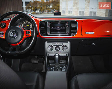 Оранжевый Фольксваген Битл, объемом двигателя 1.8 л и пробегом 60 тыс. км за 13800 $, фото 12 на Automoto.ua
