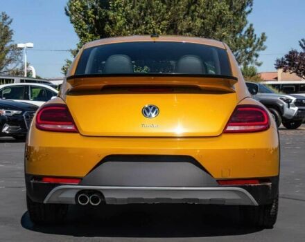 Оранжевый Фольксваген Битл, объемом двигателя 2 л и пробегом 34 тыс. км за 11000 $, фото 4 на Automoto.ua