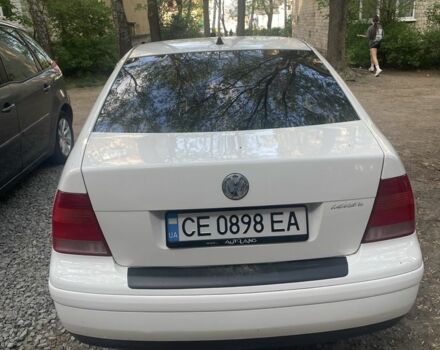 Белый Фольксваген Бора, объемом двигателя 1.6 л и пробегом 170 тыс. км за 3800 $, фото 1 на Automoto.ua