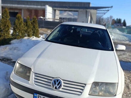 Білий Фольксваген Бора, об'ємом двигуна 1.9 л та пробігом 440 тис. км за 3000 $, фото 1 на Automoto.ua