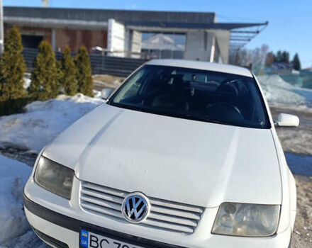 Белый Фольксваген Бора, объемом двигателя 1.9 л и пробегом 440 тыс. км за 3000 $, фото 1 на Automoto.ua