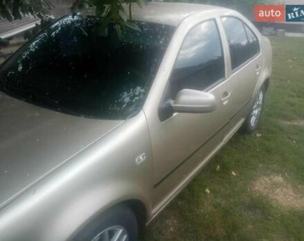 Бежевий Фольксваген Бора, об'ємом двигуна 1.6 л та пробігом 380 тис. км за 3700 $, фото 2 на Automoto.ua