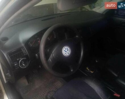 Бежевий Фольксваген Бора, об'ємом двигуна 1.6 л та пробігом 380 тис. км за 3700 $, фото 8 на Automoto.ua