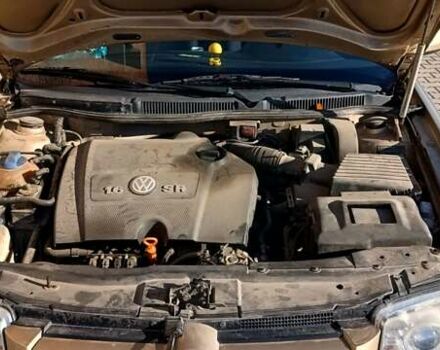 Бежевый Фольксваген Бора, объемом двигателя 1.6 л и пробегом 280 тыс. км за 3400 $, фото 5 на Automoto.ua