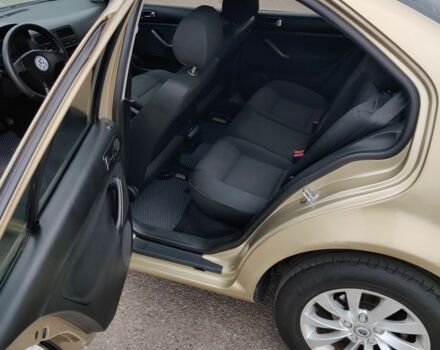 Бежевый Фольксваген Бора, объемом двигателя 1.6 л и пробегом 275 тыс. км за 3700 $, фото 8 на Automoto.ua