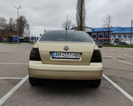 Бежевый Фольксваген Бора, объемом двигателя 1.6 л и пробегом 275 тыс. км за 3700 $, фото 4 на Automoto.ua