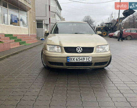 Бежевий Фольксваген Бора, об'ємом двигуна 1.6 л та пробігом 300 тис. км за 3200 $, фото 7 на Automoto.ua