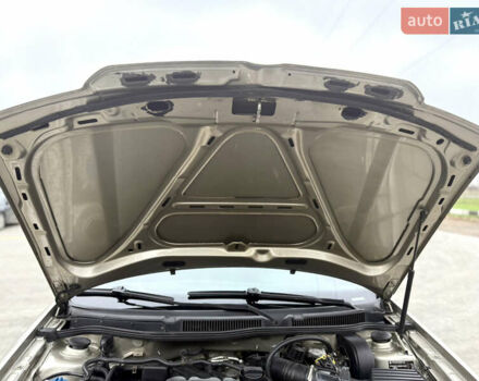 Бежевый Фольксваген Бора, объемом двигателя 1.6 л и пробегом 220 тыс. км за 5700 $, фото 79 на Automoto.ua