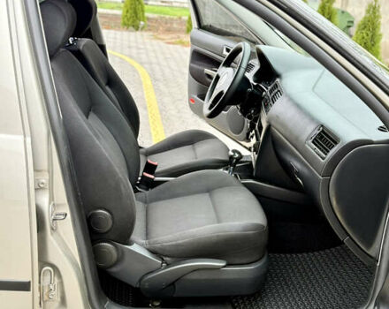 Бежевый Фольксваген Бора, объемом двигателя 1.6 л и пробегом 220 тыс. км за 5700 $, фото 52 на Automoto.ua