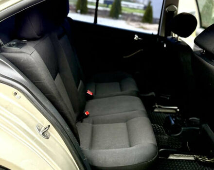 Бежевый Фольксваген Бора, объемом двигателя 1.6 л и пробегом 220 тыс. км за 5700 $, фото 56 на Automoto.ua