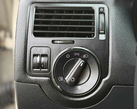 Бежевый Фольксваген Бора, объемом двигателя 1.6 л и пробегом 220 тыс. км за 5700 $, фото 64 на Automoto.ua