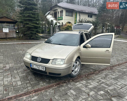 Бежевий Фольксваген Бора, об'ємом двигуна 1.98 л та пробігом 315 тис. км за 2999 $, фото 23 на Automoto.ua