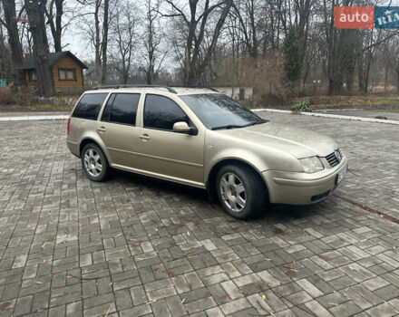 Бежевий Фольксваген Бора, об'ємом двигуна 1.98 л та пробігом 315 тис. км за 2999 $, фото 4 на Automoto.ua