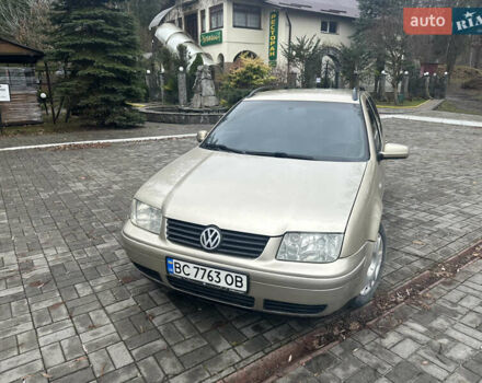 Бежевий Фольксваген Бора, об'ємом двигуна 1.98 л та пробігом 315 тис. км за 2999 $, фото 91 на Automoto.ua