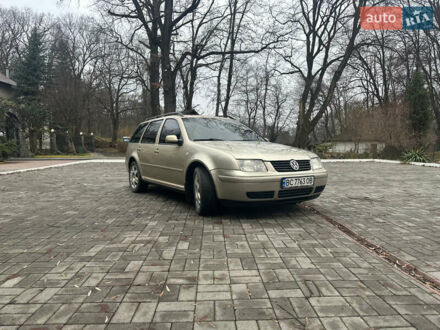 Бежевый Фольксваген Бора, объемом двигателя 1.98 л и пробегом 315 тыс. км за 2999 $, фото 1 на Automoto.ua