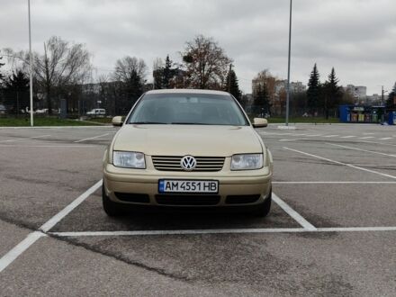 Бежевый Фольксваген Бора, объемом двигателя 1.6 л и пробегом 275 тыс. км за 3700 $, фото 1 на Automoto.ua