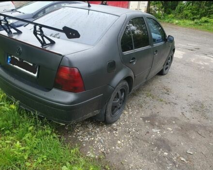 Черный Фольксваген Бора, объемом двигателя 2 л и пробегом 280 тыс. км за 4600 $, фото 5 на Automoto.ua