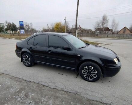 Черный Фольксваген Бора, объемом двигателя 1.6 л и пробегом 374 тыс. км за 3500 $, фото 1 на Automoto.ua