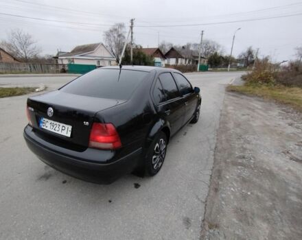 Черный Фольксваген Бора, объемом двигателя 1.6 л и пробегом 374 тыс. км за 3500 $, фото 4 на Automoto.ua