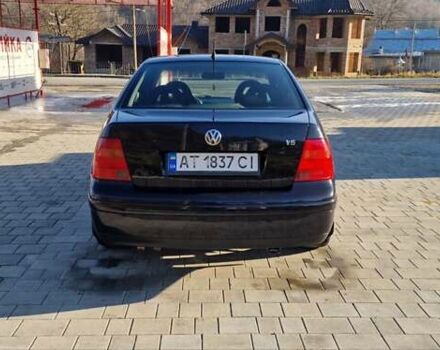 Черный Фольксваген Бора, объемом двигателя 2.33 л и пробегом 395 тыс. км за 3550 $, фото 5 на Automoto.ua