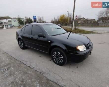 Черный Фольксваген Бора, объемом двигателя 1.6 л и пробегом 375 тыс. км за 3500 $, фото 2 на Automoto.ua