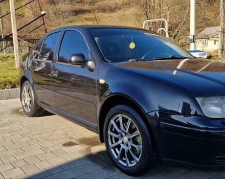 Черный Фольксваген Бора, объемом двигателя 2.33 л и пробегом 395 тыс. км за 3550 $, фото 12 на Automoto.ua