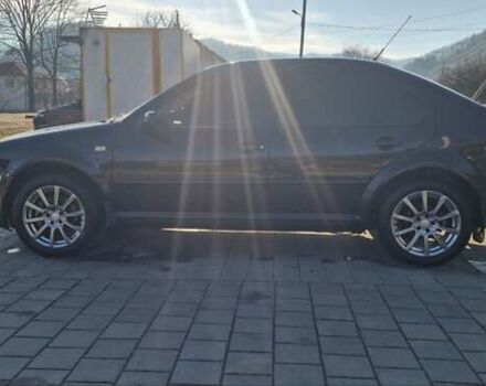 Черный Фольксваген Бора, объемом двигателя 2.33 л и пробегом 395 тыс. км за 3550 $, фото 7 на Automoto.ua