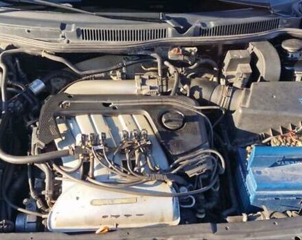 Черный Фольксваген Бора, объемом двигателя 2.33 л и пробегом 395 тыс. км за 3550 $, фото 47 на Automoto.ua