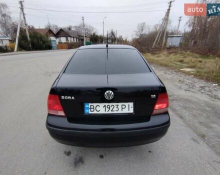 Черный Фольксваген Бора, объемом двигателя 1.6 л и пробегом 375 тыс. км за 3500 $, фото 9 на Automoto.ua