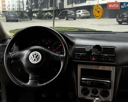 Черный Фольксваген Бора, объемом двигателя 2.3 л и пробегом 296 тыс. км за 3250 $, фото 48 на Automoto.ua