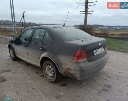 Черный Фольксваген Бора, объемом двигателя 1.9 л и пробегом 400 тыс. км за 1900 $, фото 2 на Automoto.ua